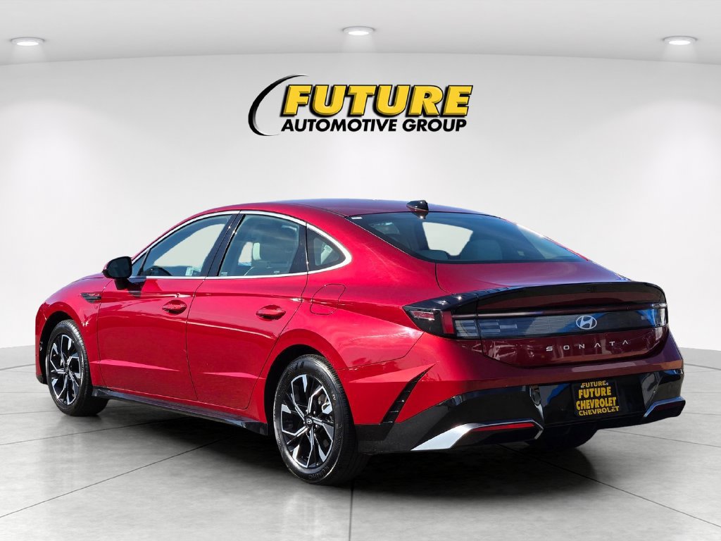 2025 Hyundai Sonata SEL - Photo 6