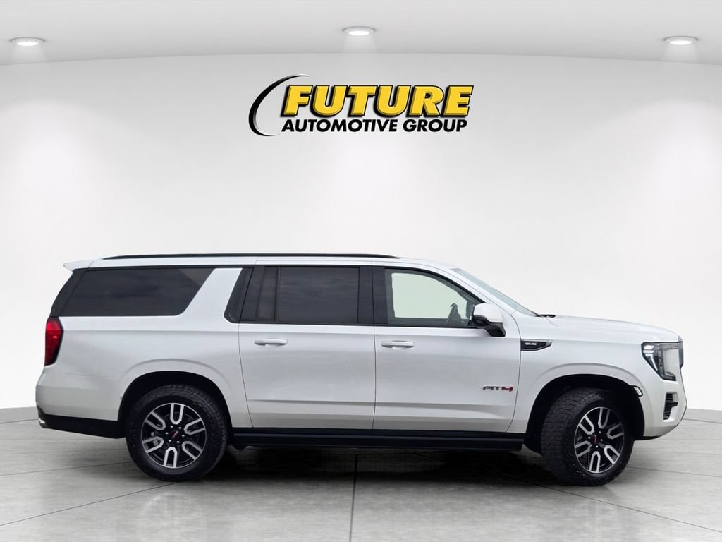 Used 2023 GMC Yukon XL AT4 SUV