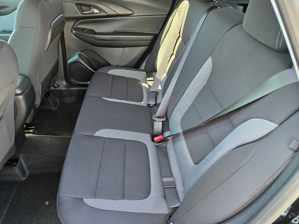 2026 Chevrolet Trailblazer LT photo 4