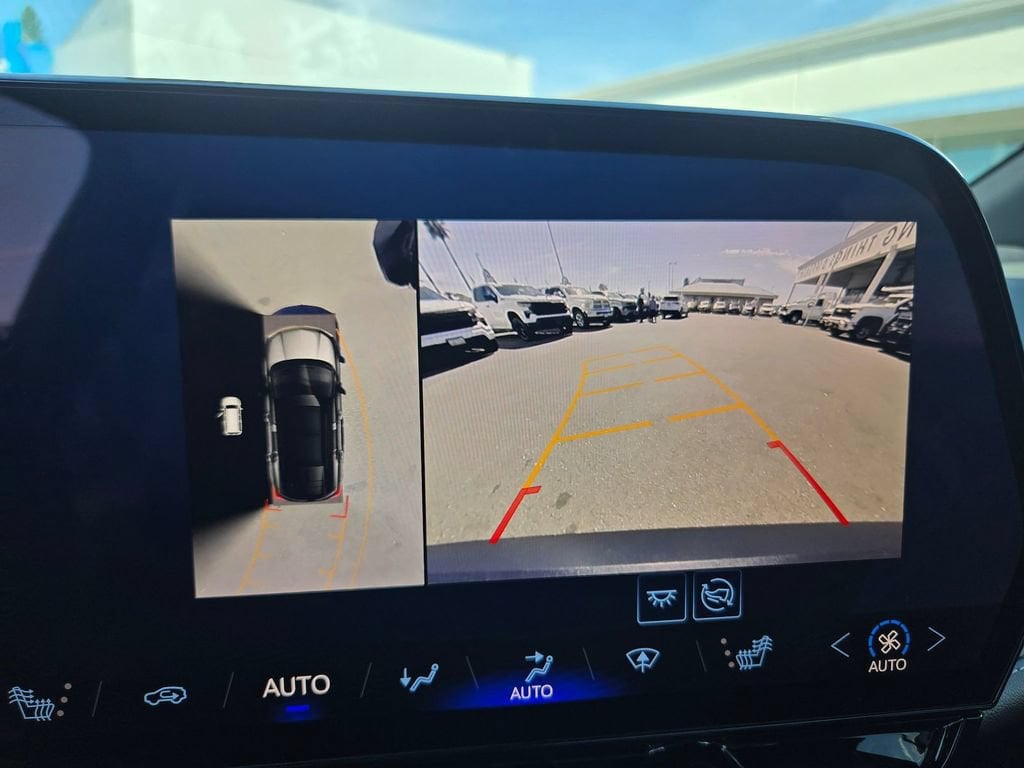 2024 Chevrolet Blazer EV LT - Photo 7