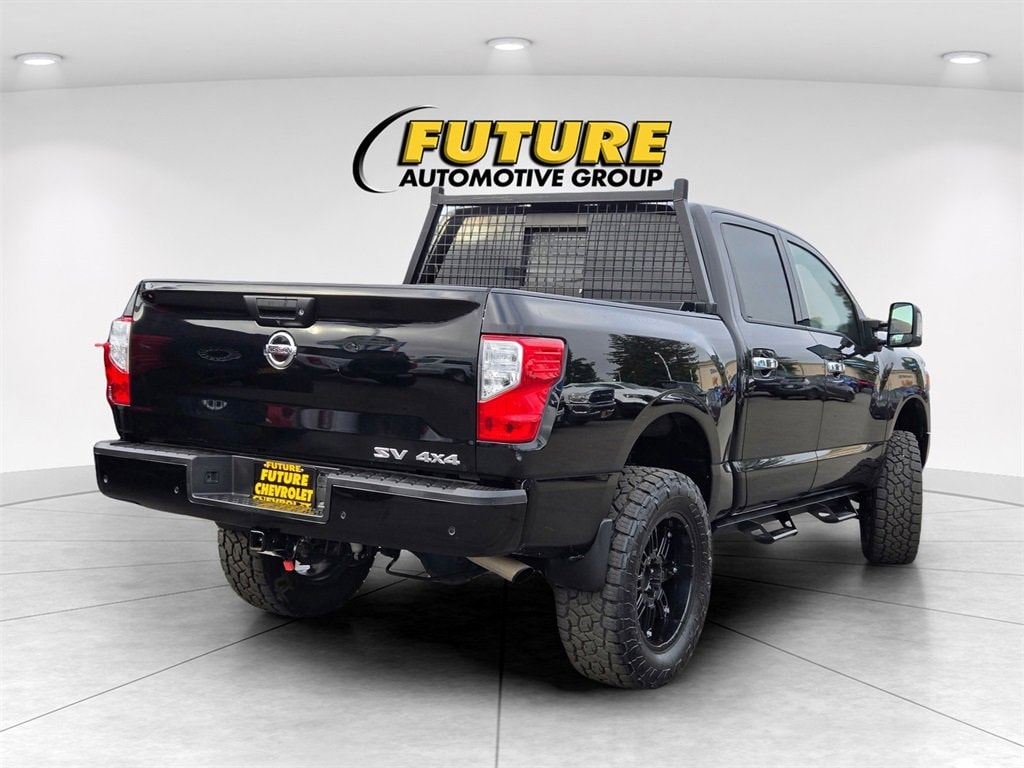Used 2021 Nissan Titan SV