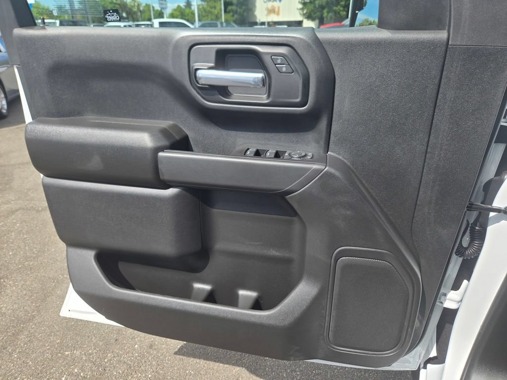 2026 Chevrolet Silverado 1500 Custom - Photo 12