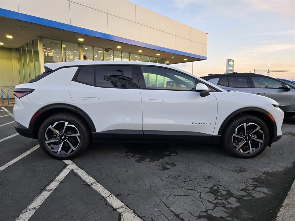 New 2026 Chevrolet Equinox EV LT SUV