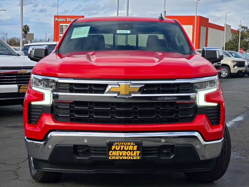 2026 Chevrolet Silverado 1500 LT photo 2