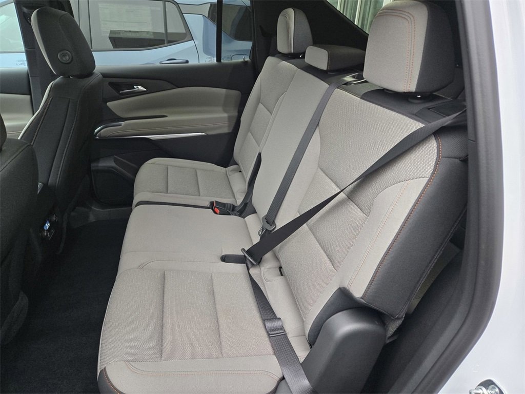 New 2026 Chevrolet Traverse LT SUV