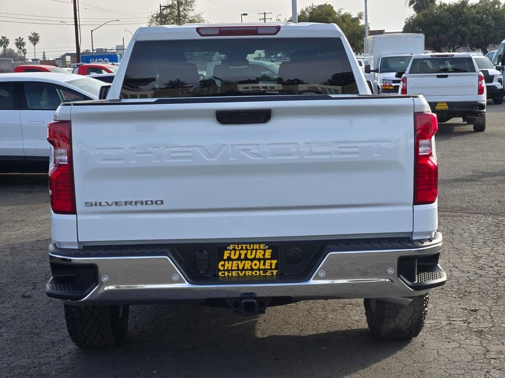 2026 Chevrolet Silverado 1500 WT photo 4