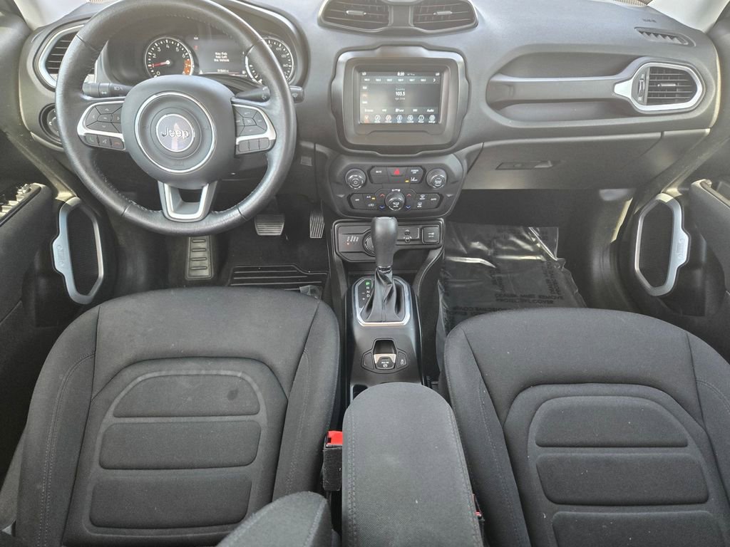 2021 Jeep Renegade Latitude - Photo 11