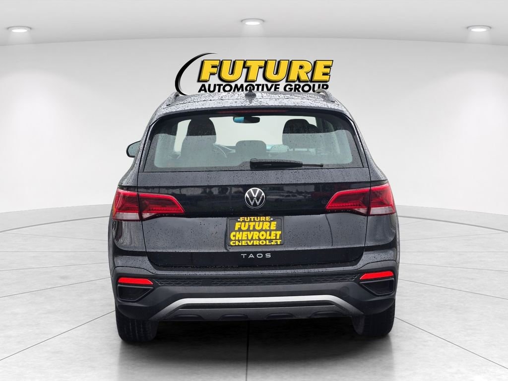 2024 Volkswagen Taos S photo 5