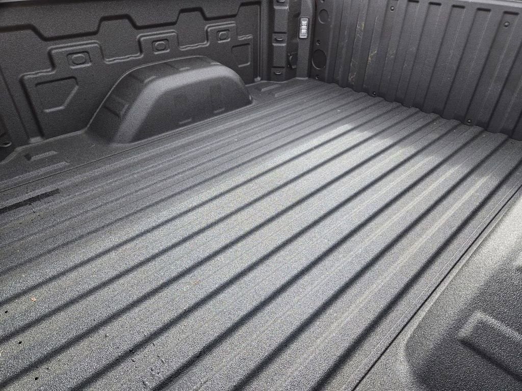 2026 Chevrolet Silverado 1500 LT photo 6