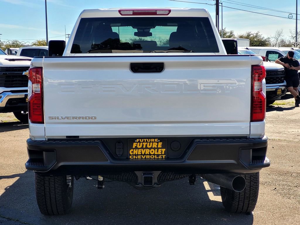 2026 Chevrolet Silverado 2500 HD WT photo 4
