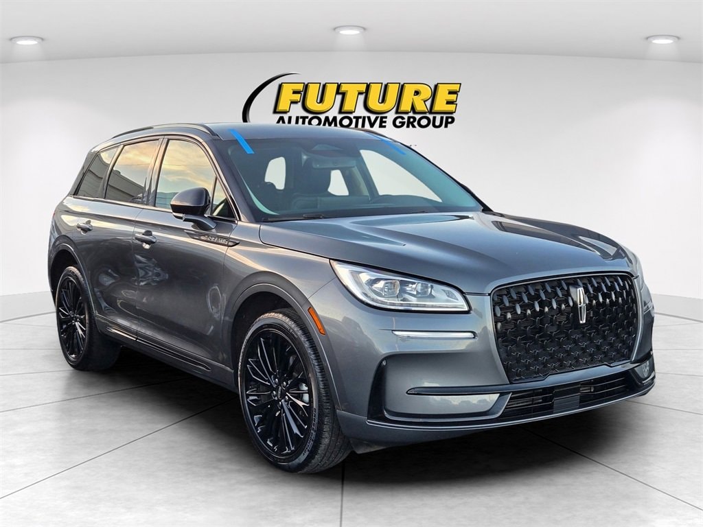 2023 Lincoln Corsair Reserve's photo