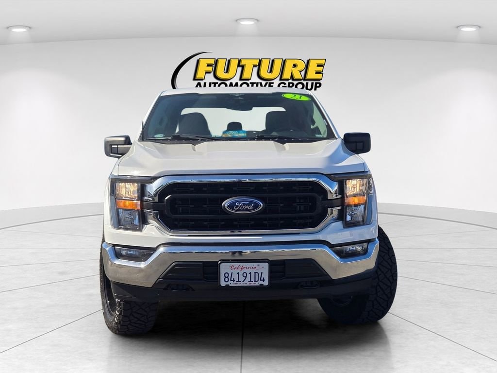 2023 Ford F-150 XLT photo 2