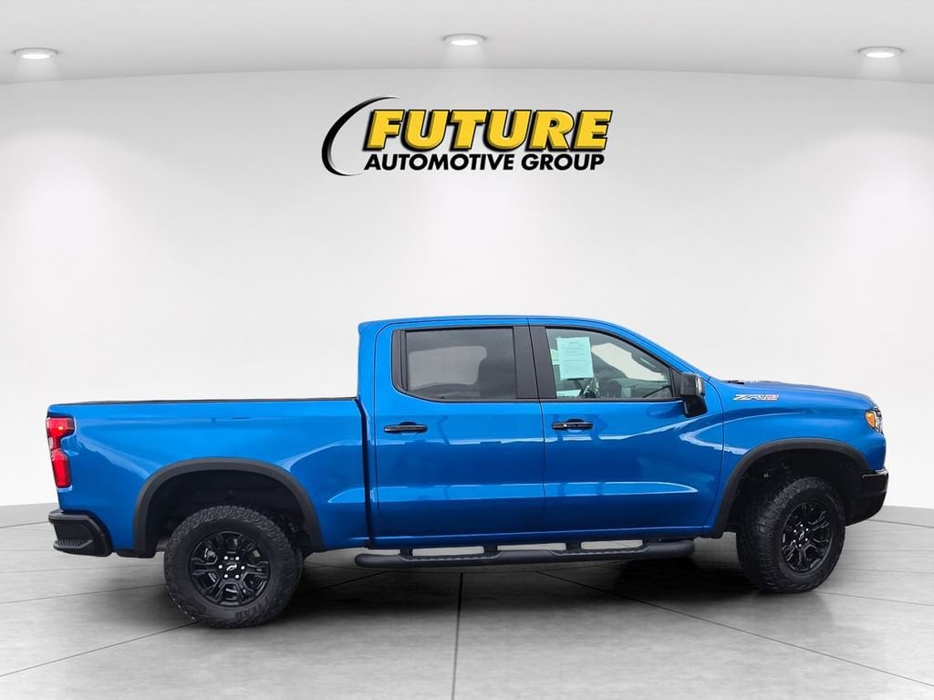 2023 Chevrolet Silverado 1500 ZR2 photo 3