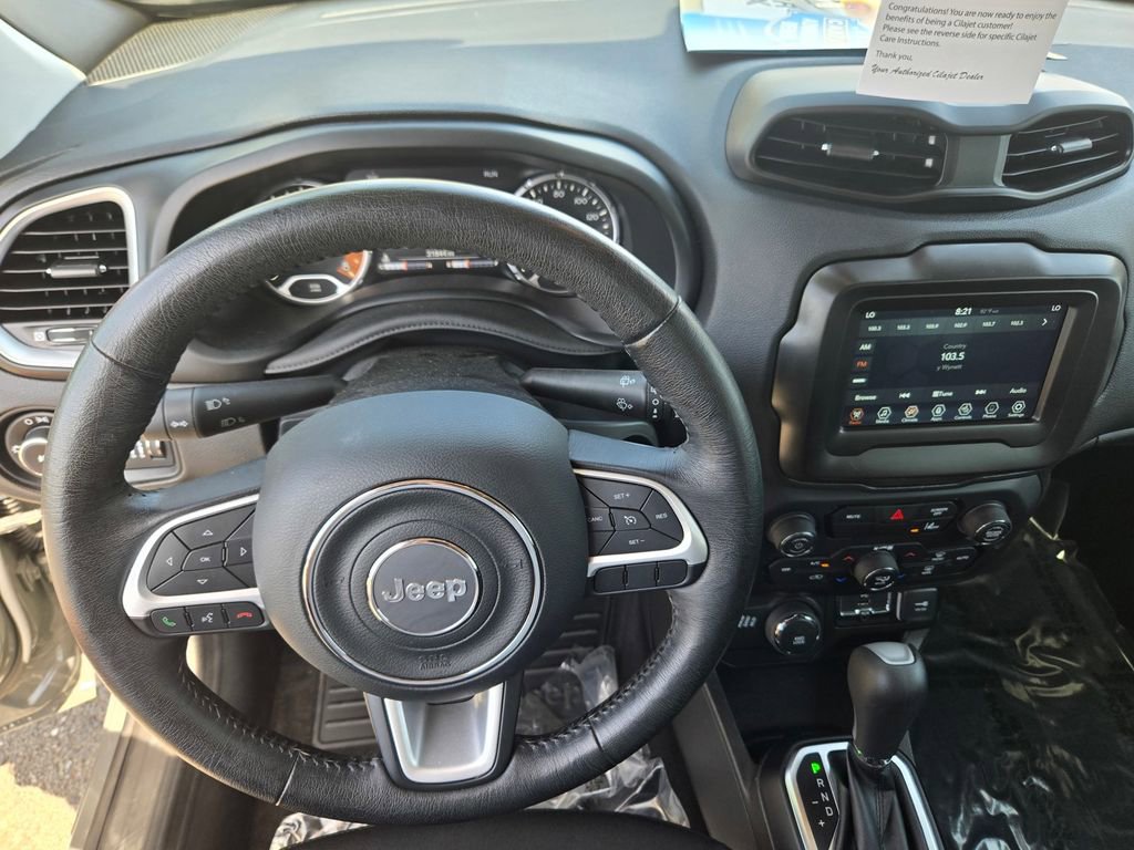2021 Jeep Renegade Latitude - Photo 19
