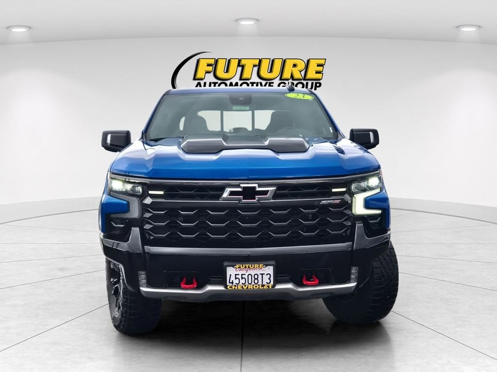 2023 Chevrolet Silverado 1500 ZR2 photo 2