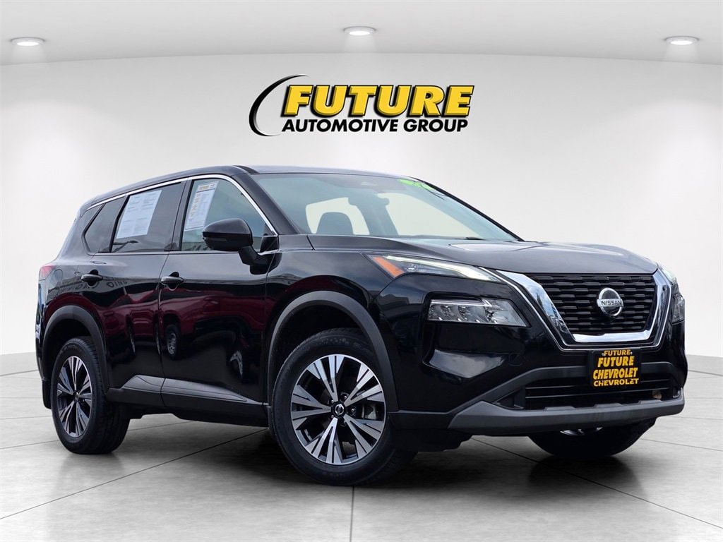 2021 Nissan Rogue SV's photo