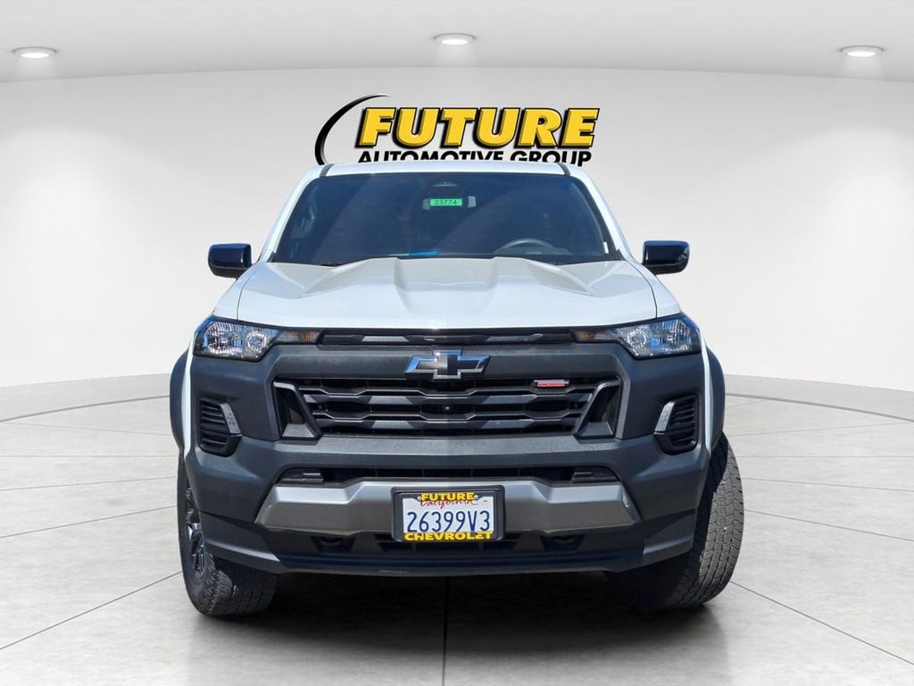 2023 Chevrolet Colorado Trail Boss photo 2