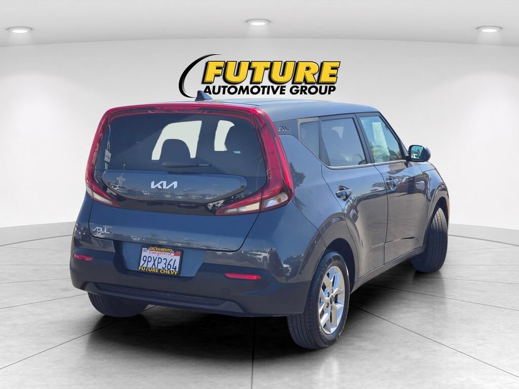 Used 2022 Kia Soul LX Crossover
