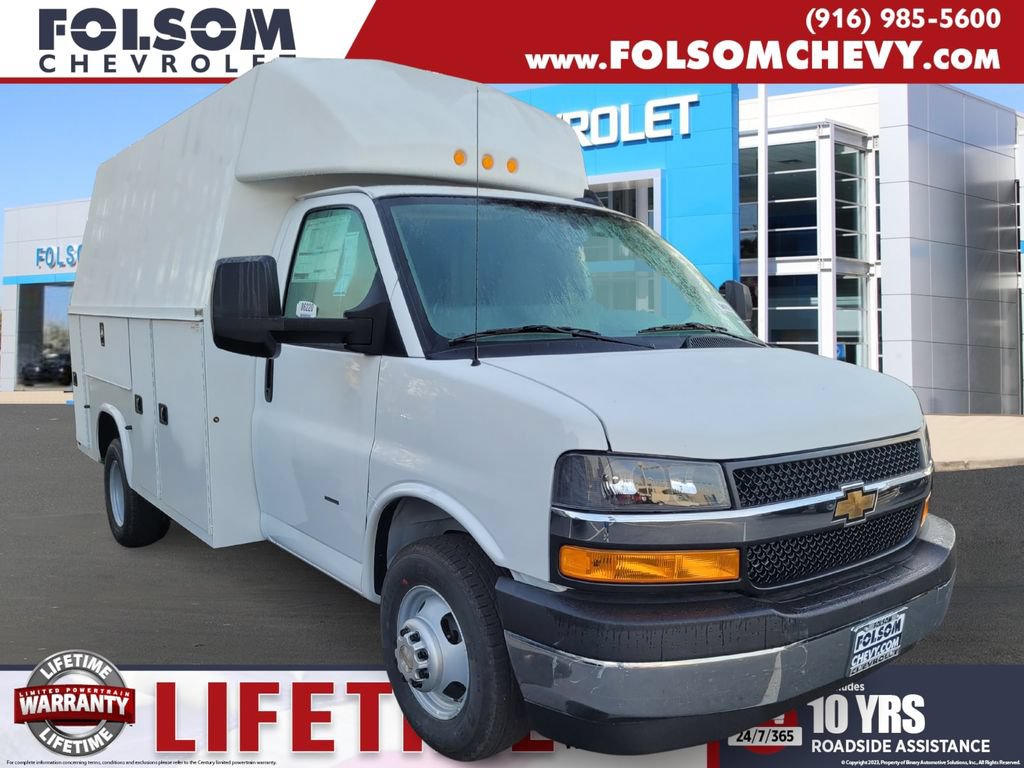 2025 Chevrolet Express Cutaway 3500