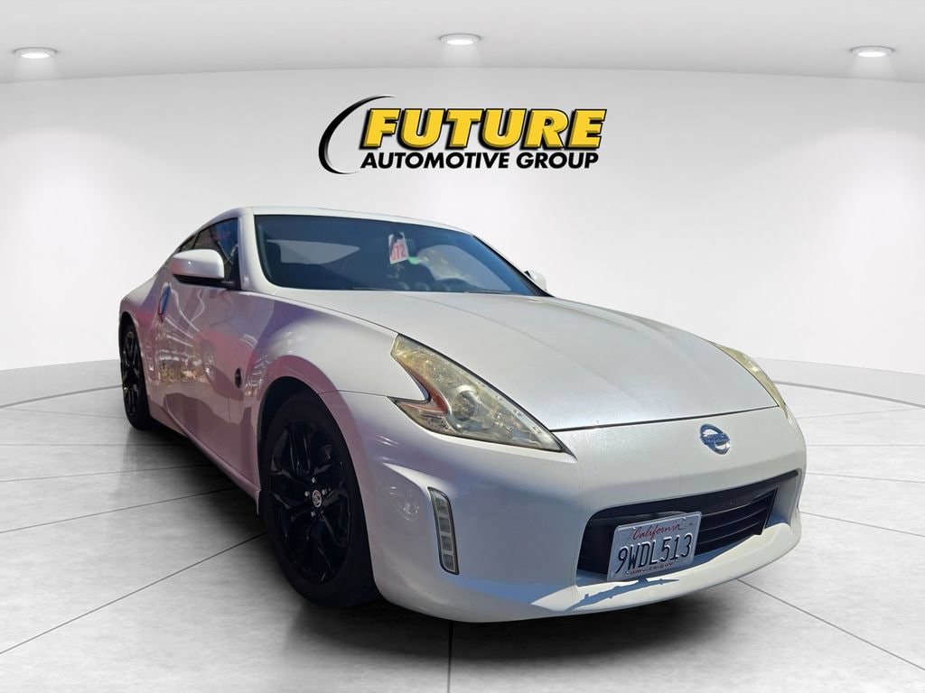 2013 Nissan 370Z Coupe 6M/T's photo