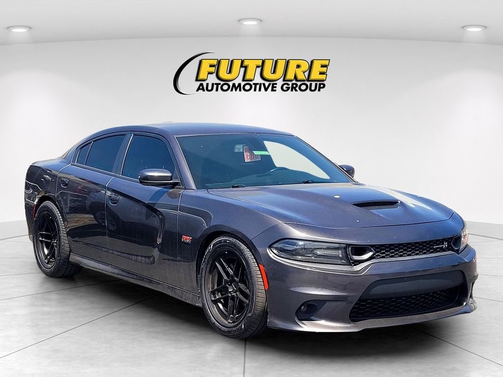 2020 Dodge Charger Scat Pack's photo