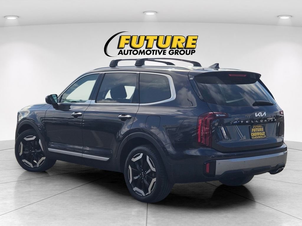 2025 Kia Telluride S photo 6
