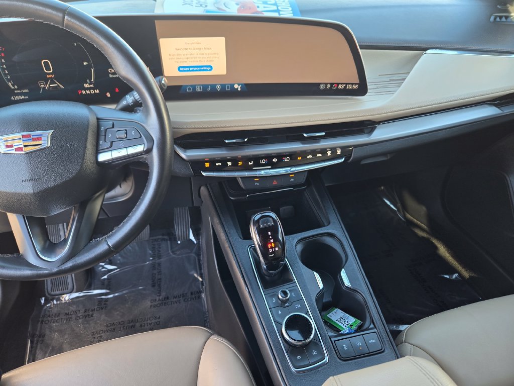 2025 Cadillac XT4 Premium Luxury - Photo 17