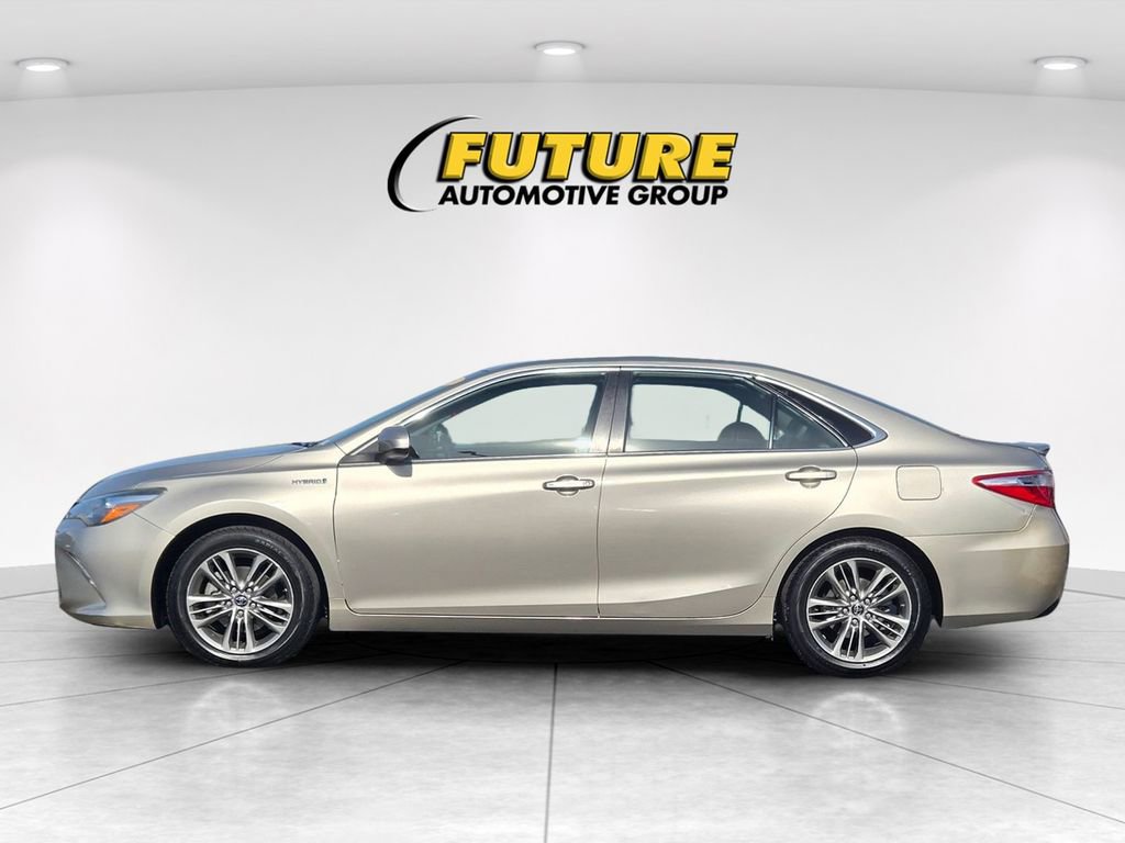 2015 Toyota Camry Hybrid SE photo 6