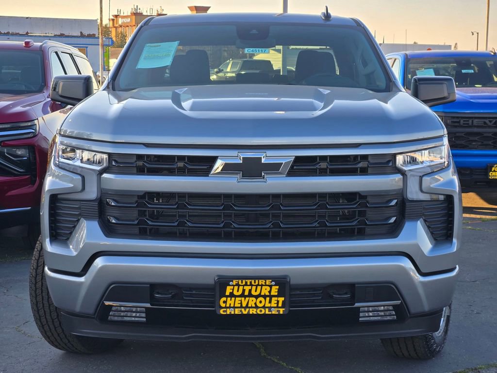 2026 Chevrolet Silverado 1500 RST photo 2