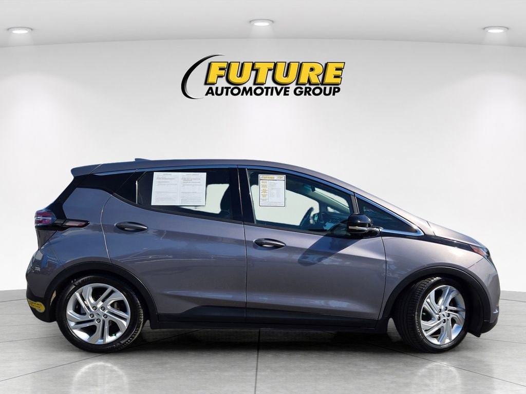 Used 2022 Chevrolet Bolt EV 1LT Car