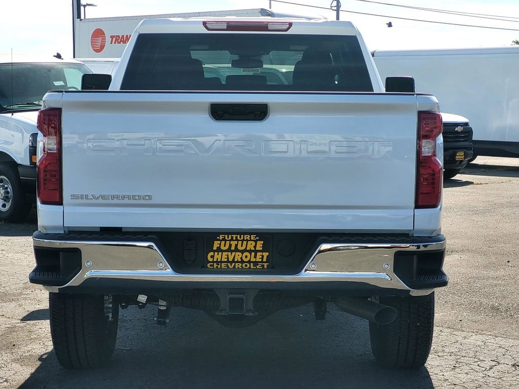 2026 Chevrolet Silverado 2500 HD WT photo 5