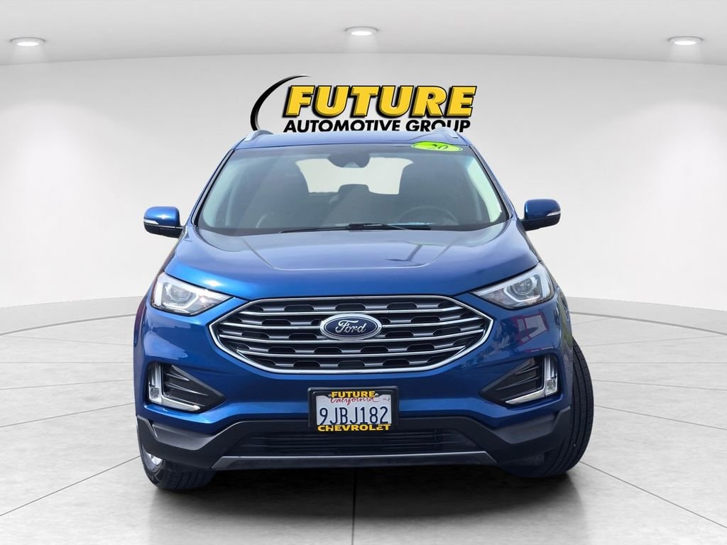2020 Ford Edge SEL photo 2