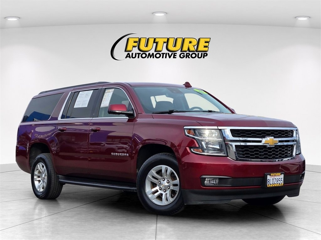 2020 Chevrolet Suburban LT's photo