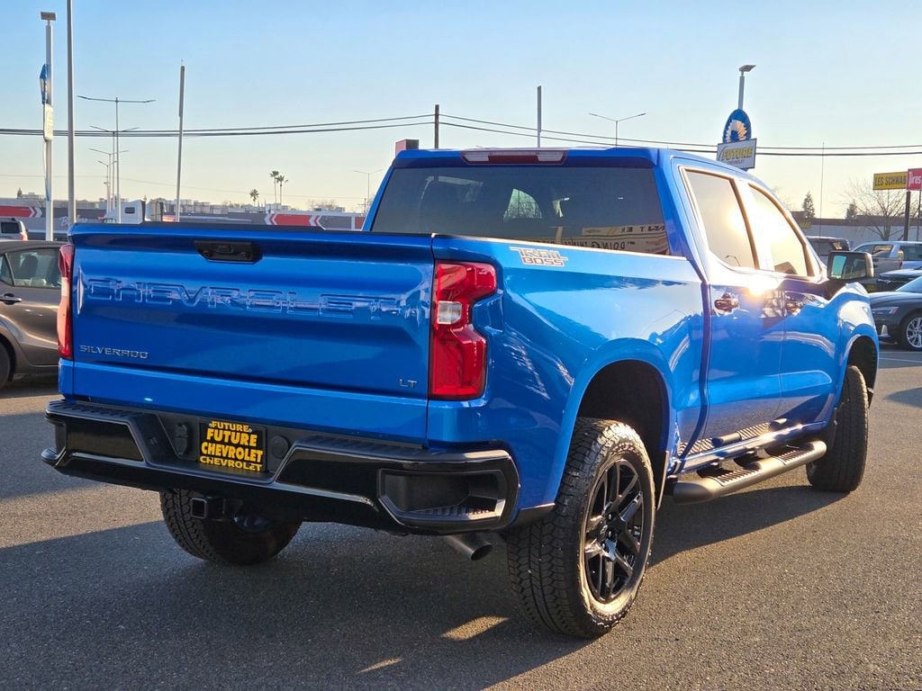 2026 Chevrolet Silverado 1500 LT Trail Boss photo 3