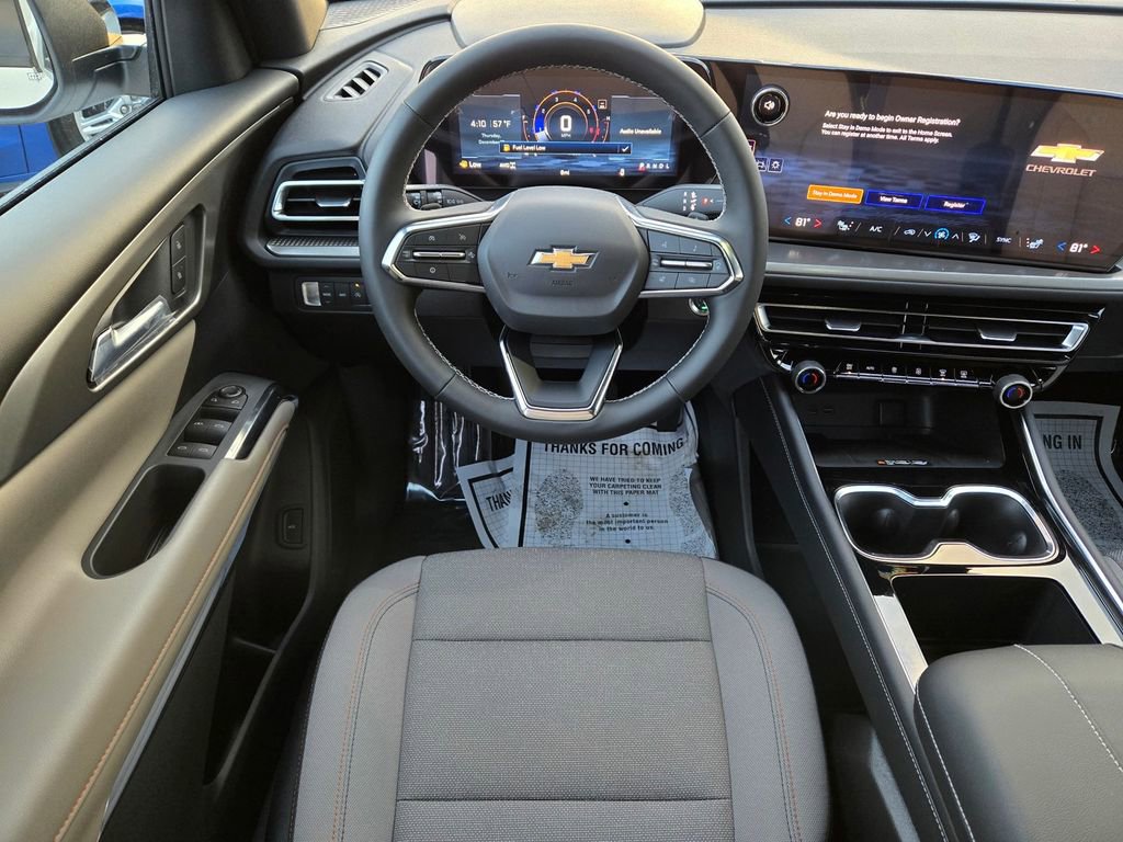 2026 Chevrolet Traverse LT photo 5