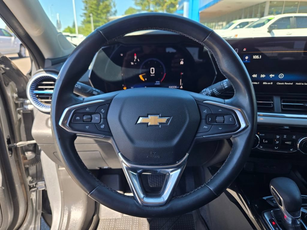 2025 Chevrolet Trax LT - Photo 20