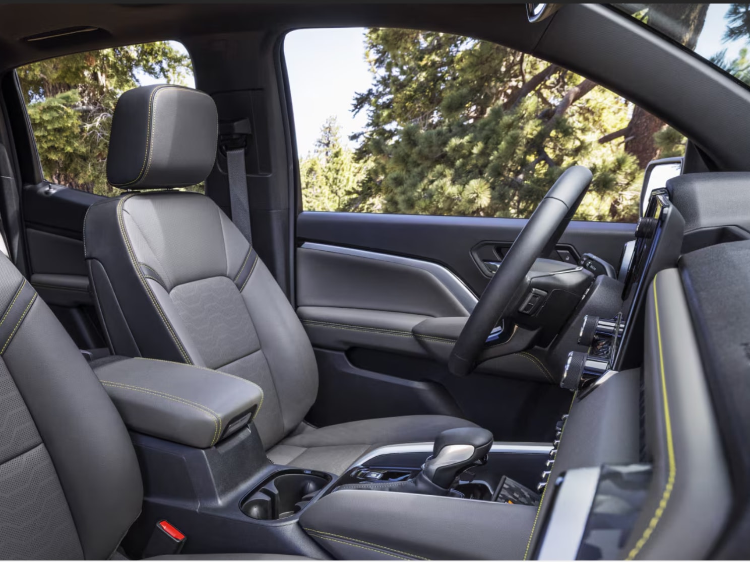 2026%20Chevrolet%20Colorado05.png