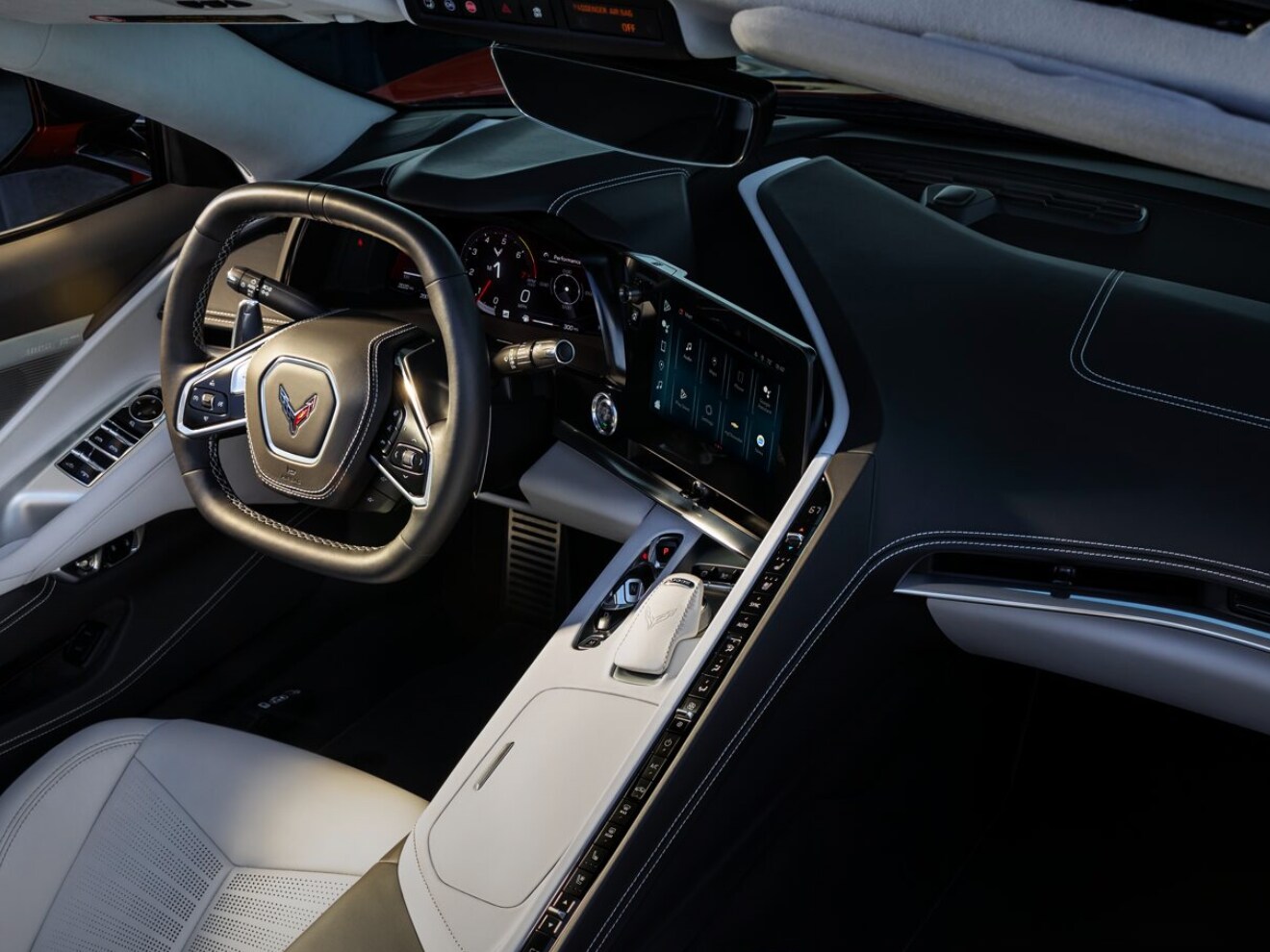 2025%20Chevy%20Corvette%20Stingray%20interior.png