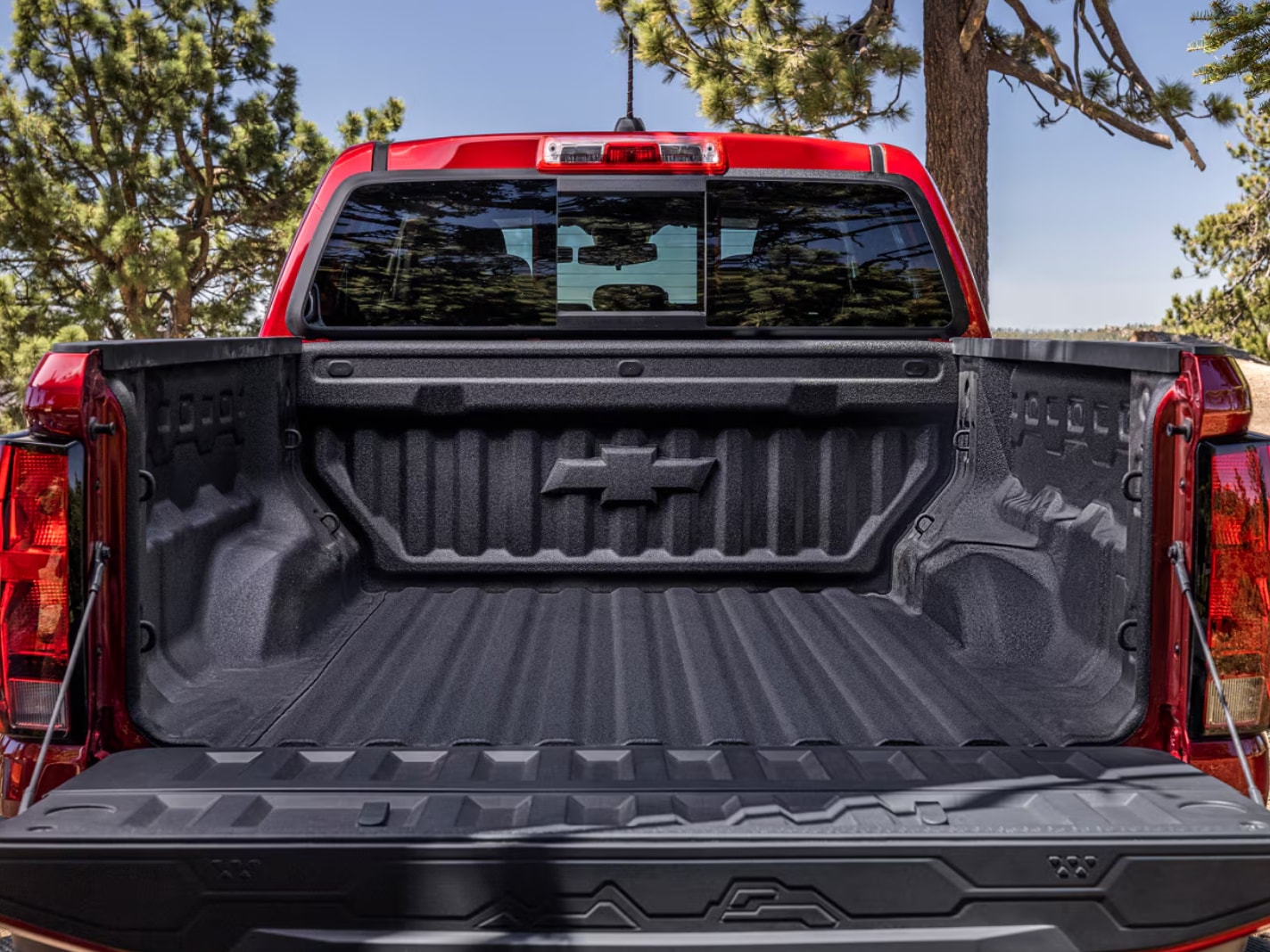 2026%20Chevrolet%20Colorado03.png