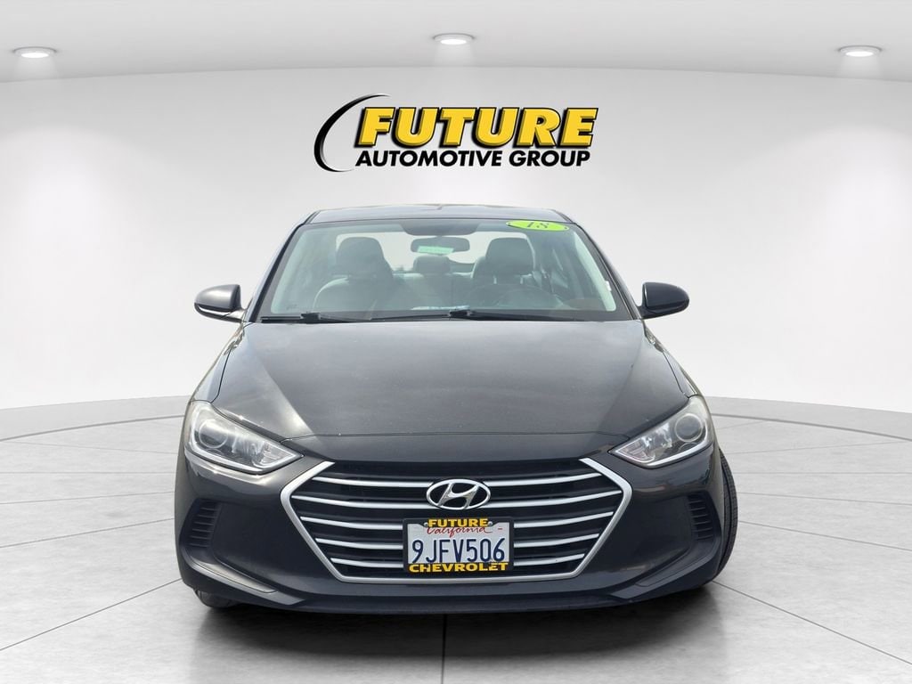 2018 Hyundai Elantra SEL photo 2