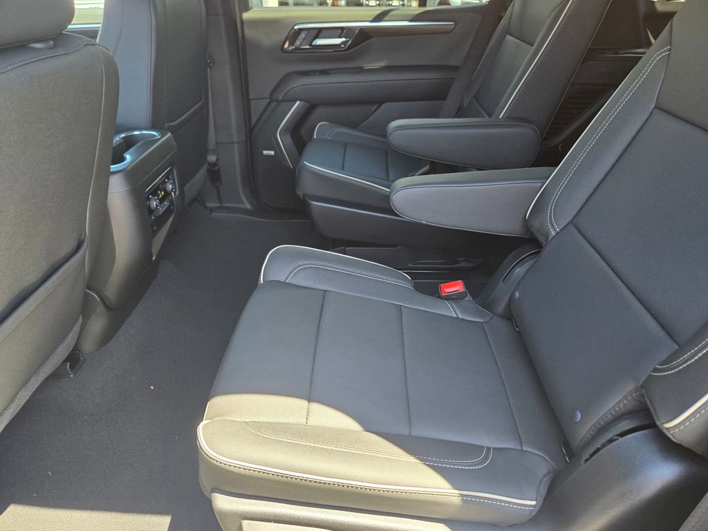 2026 Chevrolet Tahoe Premier - Photo 10