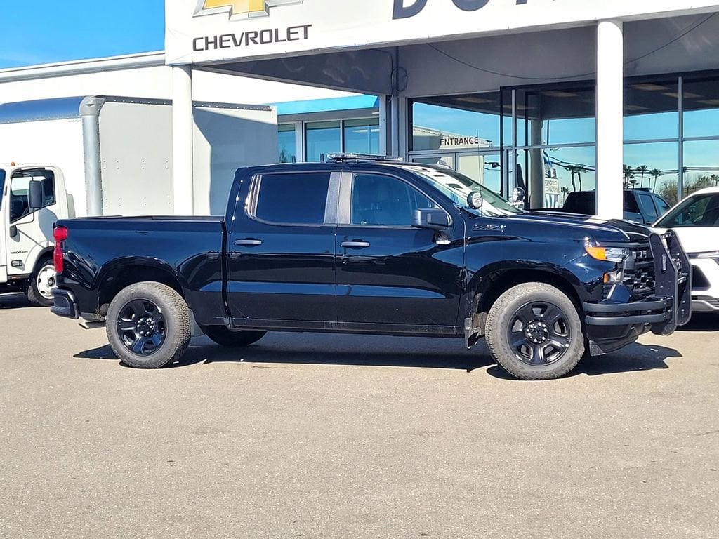 2024 Chevrolet Silverado 1500 WT photo 2