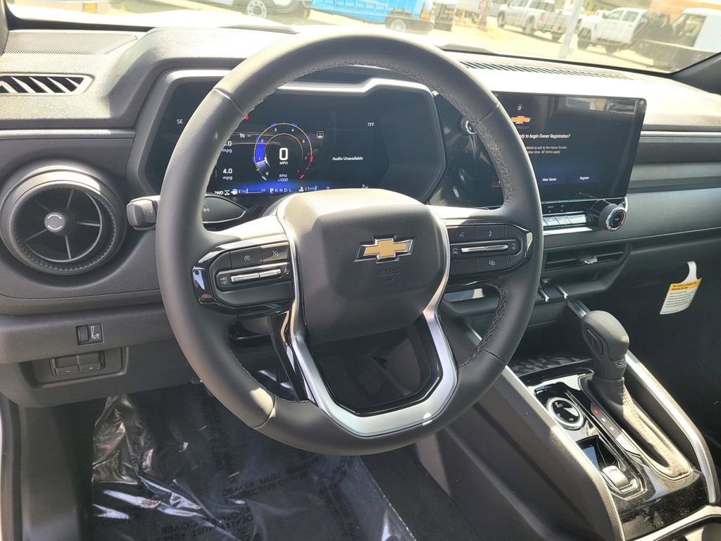 2026 Chevrolet Colorado WT photo 6