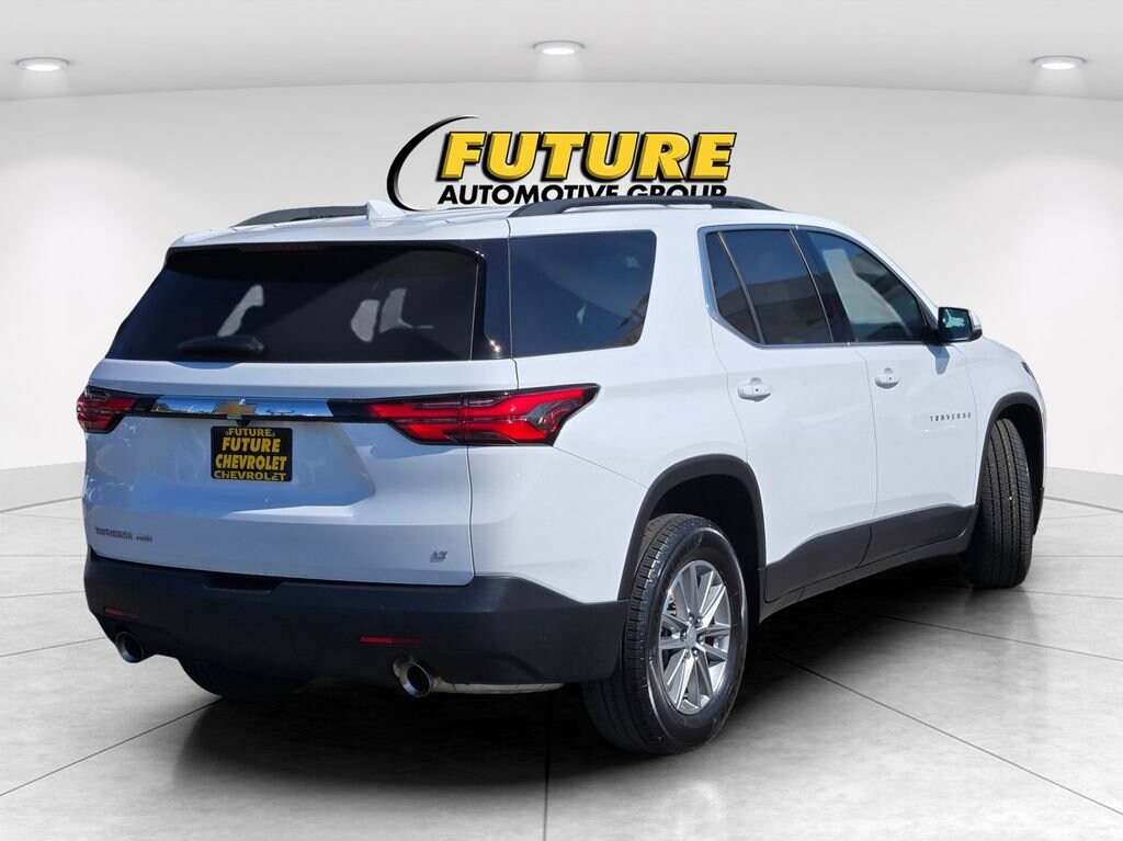 Used 2023 Chevrolet Traverse LT Cloth SUV