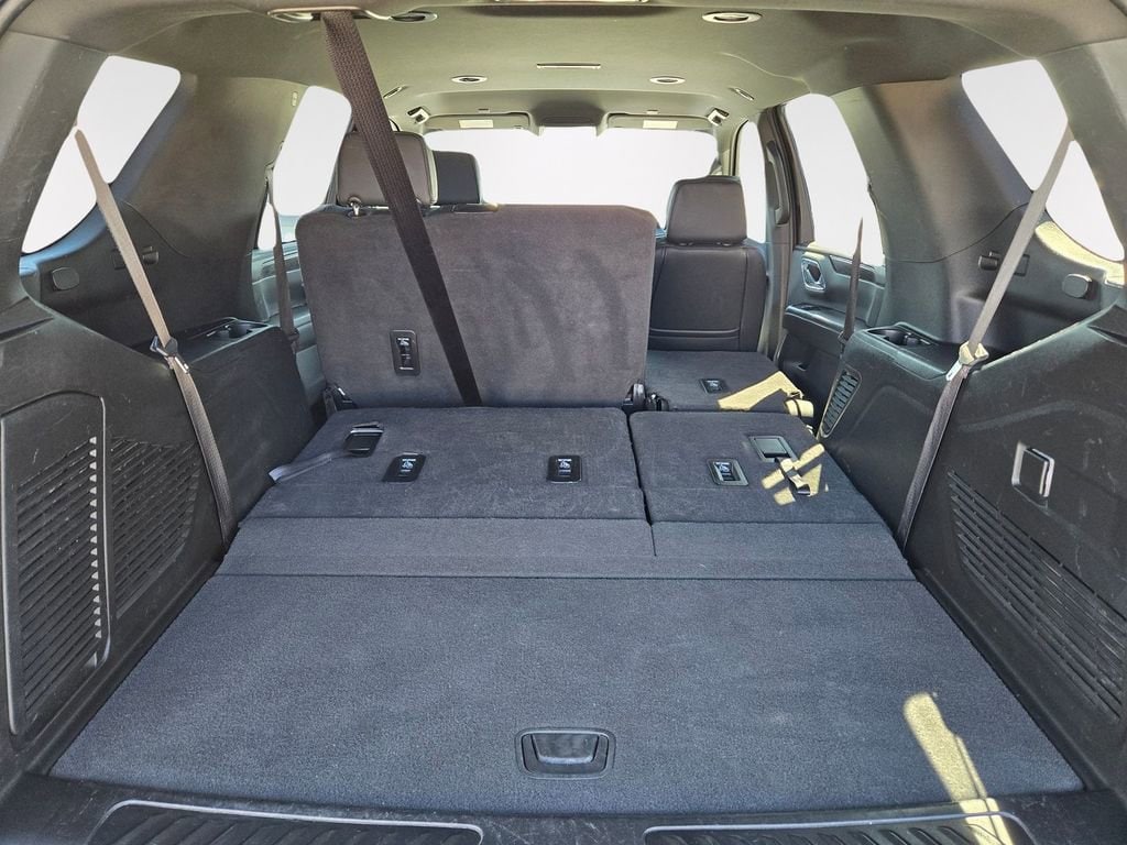 2024 Chevrolet Tahoe LT photo 6