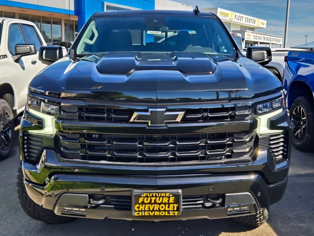 2026 Chevrolet Silverado 1500 LT Trail Boss photo 2