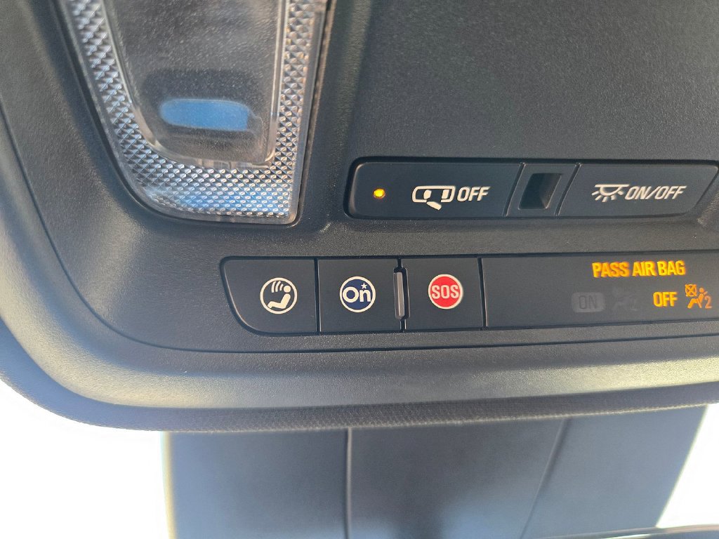 2025 Cadillac XT4 Premium Luxury - Photo 8