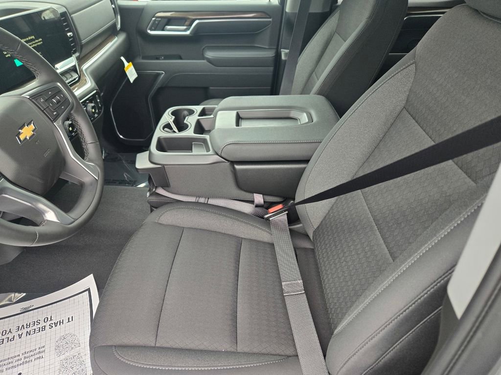 2026 Chevrolet Silverado 1500 LT photo 6