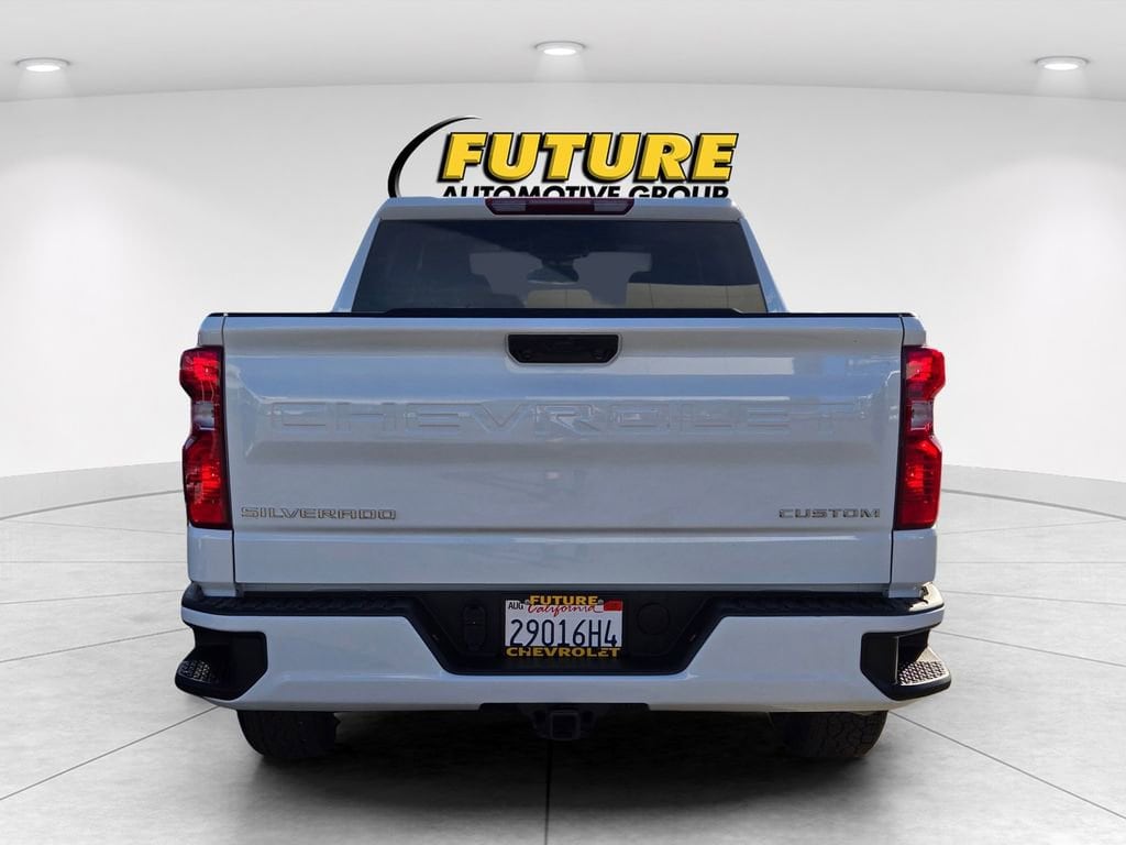 2026 Chevrolet Silverado 1500 Custom photo 5