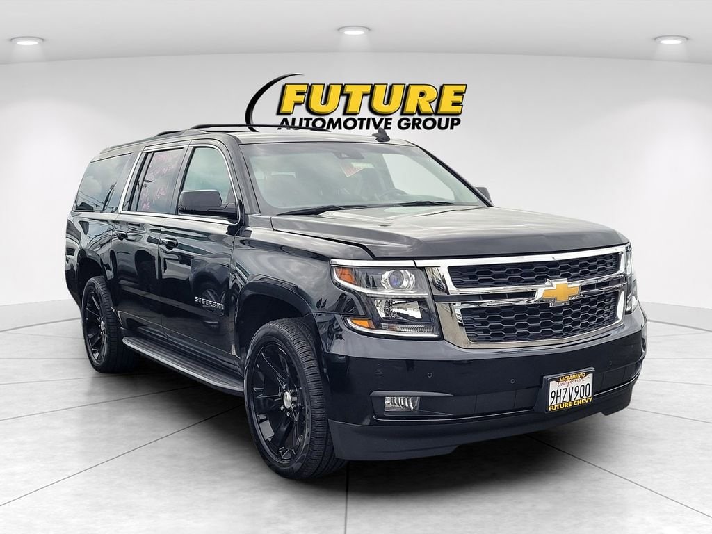 2015 Chevrolet Suburban 2WD 1500 LT's photo